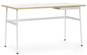 Normann Copenhagen Journal hvidt skrivebord med lille metalskuffe